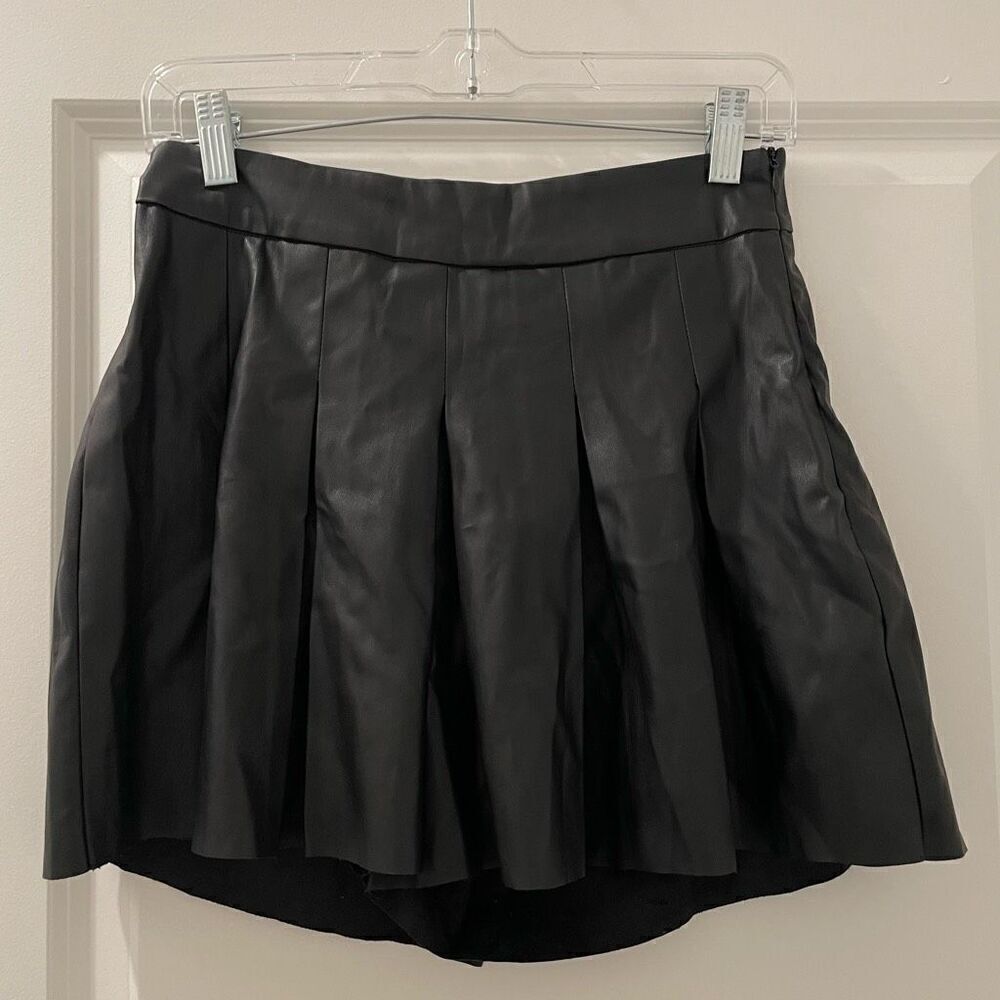 Altar’d State Faux Leather Pleated Skort Size S